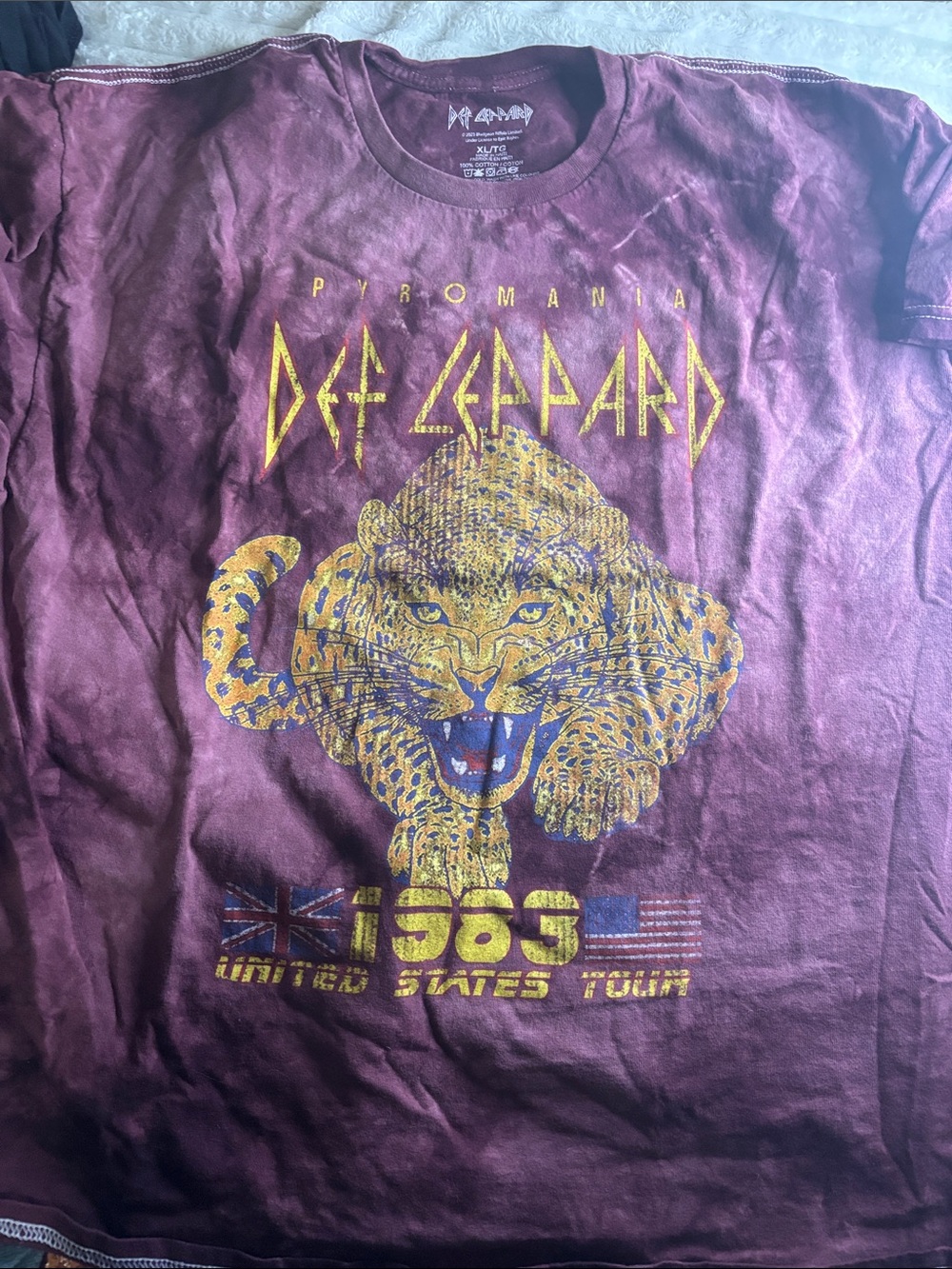 Def Leppard Pyromania Graphic Tee - Maroon Short Sleeve